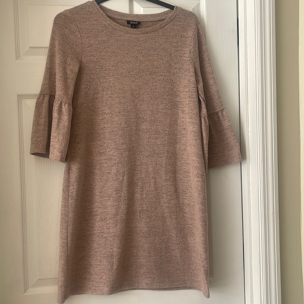 Light pink dress size medium
